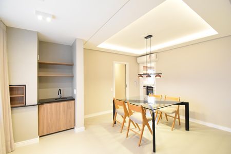 Sala de apartamento para alugar com 3 quartos, 112m² em Campo Comprido, Curitiba