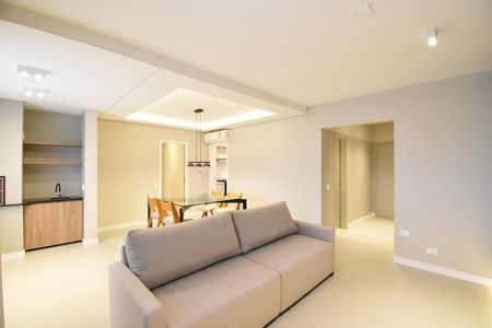 Sala de apartamento para alugar com 3 quartos, 112m² em Campo Comprido, Curitiba