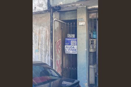Casa à venda com 88m², 3 quartos e sem vaga Casa à venda com 88m², 3 quartos e sem vagaPlaca Instalada na Fachada
