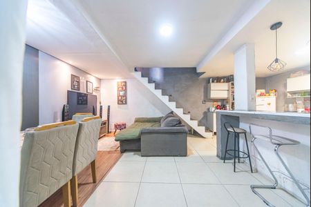 Sala de casa para alugar com 3 quartos, 88m² em Vila Homero Thon, Santo André