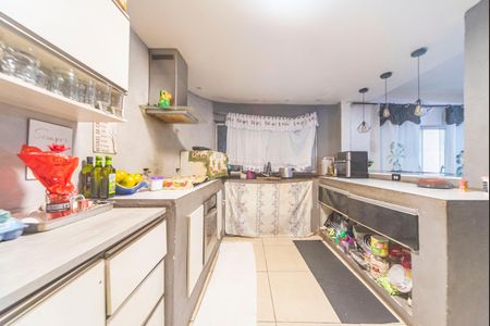 Casa à venda com 88m², 3 quartos e sem vaga Casa à venda com 88m², 3 quartos e sem vagaCozinha