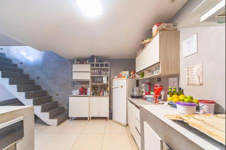Casa à venda com 88m², 3 quartos e sem vaga Casa à venda com 88m², 3 quartos e sem vagaCozinha