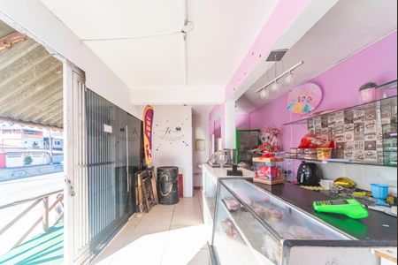 Casa à venda com 88m², 3 quartos e sem vaga Casa à venda com 88m², 3 quartos e sem vagaSalão