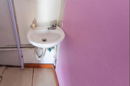 Casa à venda com 88m², 3 quartos e sem vaga Casa à venda com 88m², 3 quartos e sem vagaLavabo do Salão