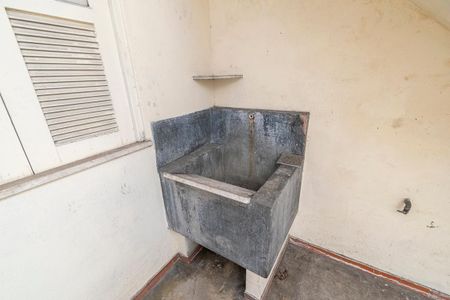 Apartamento à venda com 90m², 3 quartos e 1 vagaÁrea de Serviço