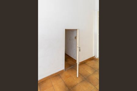 Apartamento à venda com 90m², 3 quartos e 1 vagaSala - Armário
