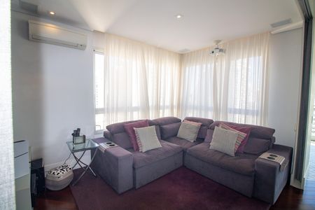 Sala de Tv de apartamento para alugar com 3 quartos, 200m² em Campo Belo, São Paulo