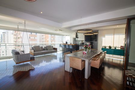 Sala de apartamento para alugar com 3 quartos, 200m² em Campo Belo, São Paulo