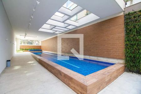 Área comum - Piscina Coberta de apartamento para alugar com 3 quartos, 200m² em Campo Belo, São Paulo