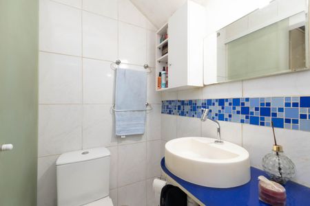 Casa à venda com 135m², 3 quartos e 3 vagasBanheiro da Suíte