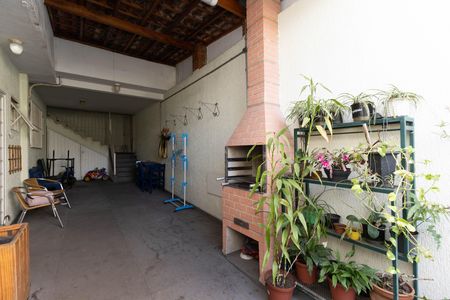 Casa à venda com 135m², 3 quartos e 3 vagasQuintal / Churrasqueira