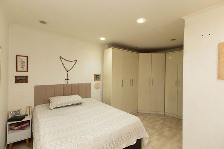 Casa à venda com 135m², 3 quartos e 3 vagasSuíte 