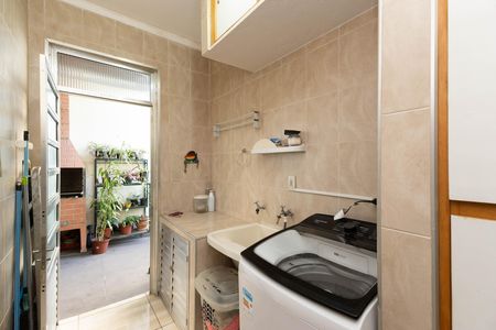 Casa à venda com 135m², 3 quartos e 3 vagasÁrea de Serviço