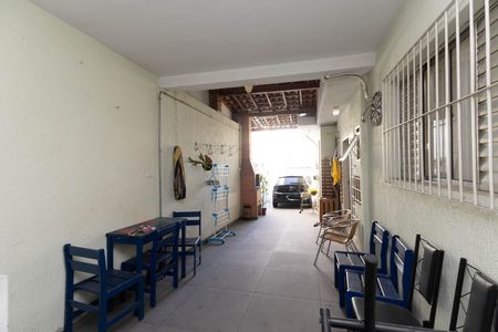 Casa à venda com 135m², 3 quartos e 3 vagasQuintal / Churrasqueira