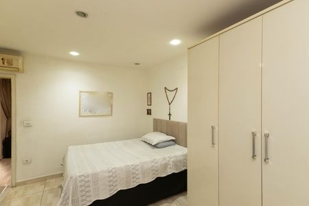 Casa à venda com 135m², 3 quartos e 3 vagasSuíte