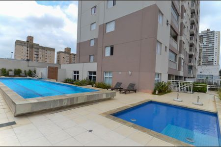 Apartamento à venda com 72m², 3 quartos e 1 vaga Apartamento à venda com 72m², 3 quartos e 1 vagaÁrea comum - Piscina