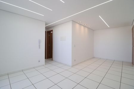 Sala de apartamento para alugar com 2 quartos, 58m² em Jardim Patricia, Uberlândia