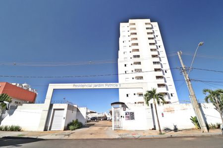 Apartamento para alugar com 58m², 2 quartos e 1 vagaFachada