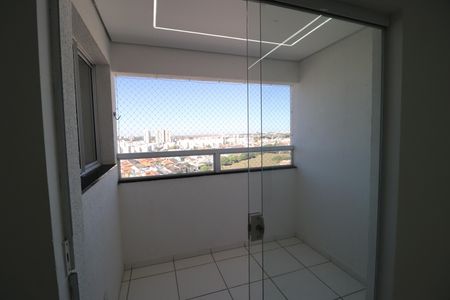 Apartamento para alugar com 58m², 2 quartos e 1 vagaSacada