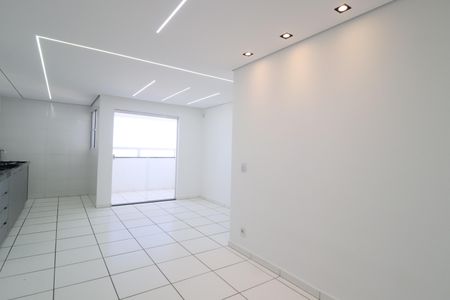 Sala de apartamento para alugar com 2 quartos, 58m² em Jardim Patricia, Uberlândia