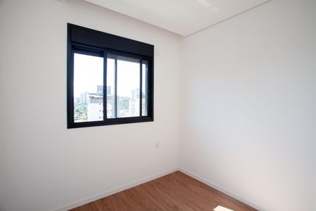 Apartamento para alugar com 135m², 3 quartos e 3 vagas Apartamento para alugar com 135m², 3 quartos e 3 vagasQuarto 2