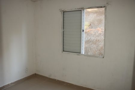 Quarto 2 de apartamento para alugar com 2 quartos, 50m² em Jardim Isis, Cotia