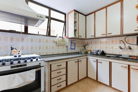 Cozinha de casa à venda com 3 quartos, 320m² em Jardim Franca, São Paulo