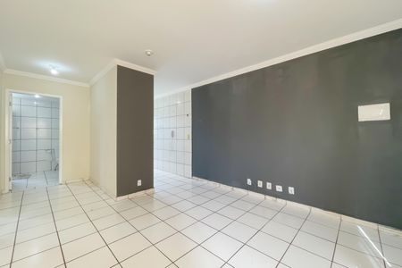 Sala de apartamento à venda com 2 quartos, 52m² em Setor Militar, Osasco