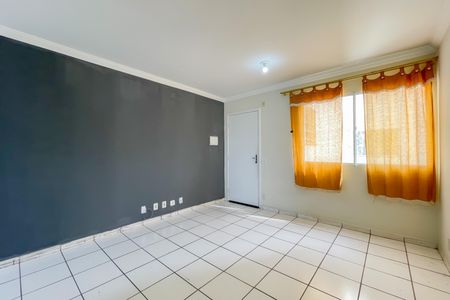 Sala de apartamento à venda com 2 quartos, 52m² em Setor Militar, Osasco