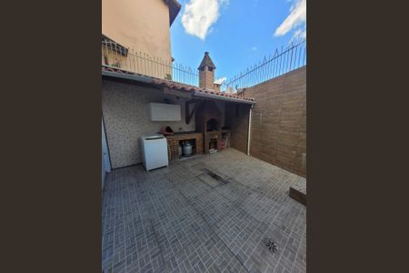 Casa à venda com 160m², 3 quartos e 4 vagas Casa à venda com 160m², 3 quartos e 4 vagasFoto 06