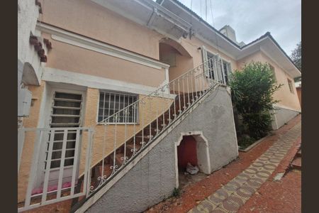 Casa à venda com 190m², 4 quartos e 4 vagas Casa à venda com 190m², 4 quartos e 4 vagasFoto 05