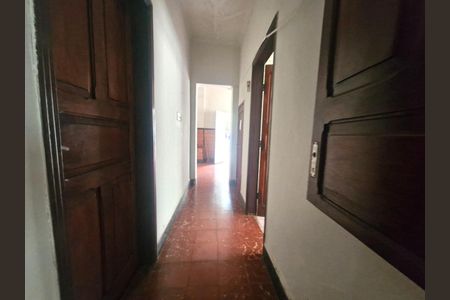 Casa à venda com 190m², 4 quartos e 4 vagas Casa à venda com 190m², 4 quartos e 4 vagasFoto 16