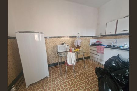 Casa à venda com 190m², 4 quartos e 4 vagas Casa à venda com 190m², 4 quartos e 4 vagasFoto 30