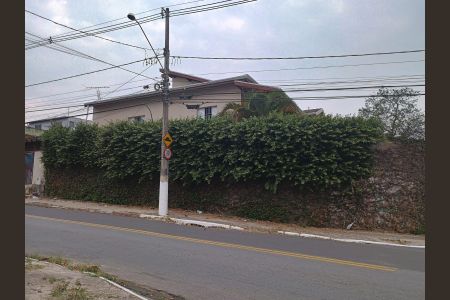 Casa à venda com 520m², 4 quartos e 4 vagas