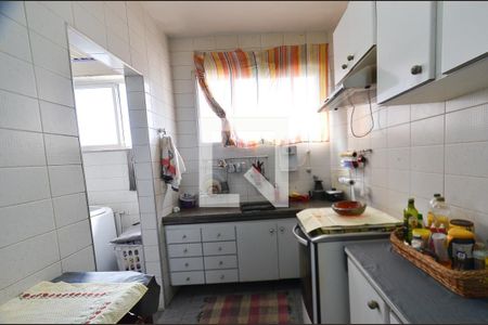 Cozinha de apartamento à venda com 2 quartos, 62m² em Graça, Belo Horizonte