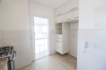 Apartamento para alugar com 90m², 2 quartos e 2 vagas Apartamento para alugar com 90m², 2 quartos e 2 vagasCozinha
