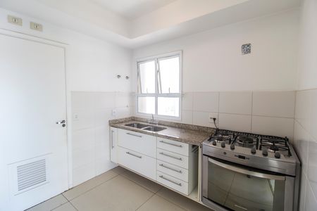 Apartamento para alugar com 90m², 2 quartos e 2 vagas Apartamento para alugar com 90m², 2 quartos e 2 vagasCozinha