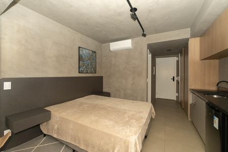 Studio para alugar com 28m², 1 quarto e sem vaga Studio para alugar com 28m², 1 quarto e sem vagaStudio