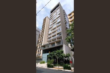 Studio para alugar com 28m², 1 quarto e sem vaga Studio para alugar com 28m², 1 quarto e sem vagaFachada