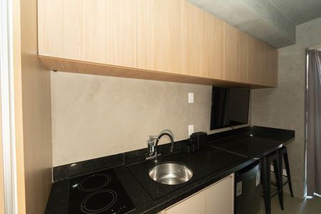Cozinha de kitnet/studio à venda com 1 quarto, 28m² em Consolação, São Paulo