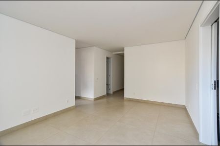 Apartamento à venda com 70m², 2 quartos e 4 vagas Apartamento à venda com 70m², 2 quartos e 4 vagasSala Ambientes