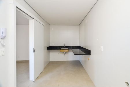 Apartamento à venda com 70m², 2 quartos e 4 vagas Apartamento à venda com 70m², 2 quartos e 4 vagasCozinha