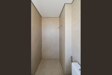 Apartamento à venda com 70m², 2 quartos e 4 vagas Apartamento à venda com 70m², 2 quartos e 4 vagasBanheiro Suíte 2