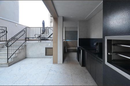 Apartamento à venda com 70m², 2 quartos e 4 vagas Apartamento à venda com 70m², 2 quartos e 4 vagasÁrea comum - Churrasqueira