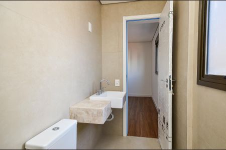 Apartamento à venda com 70m², 2 quartos e 4 vagas Apartamento à venda com 70m², 2 quartos e 4 vagasBanheiro Suíte 1