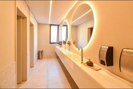 Apartamento à venda com 70m², 2 quartos e 4 vagas Apartamento à venda com 70m², 2 quartos e 4 vagasÁrea comum