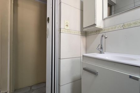 Casa para alugar com 90m², 3 quartos e sem vaga Casa para alugar com 90m², 3 quartos e sem vagaBanheiro