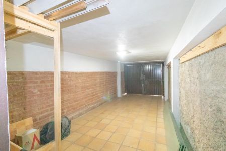 Casa à venda com 136m², 2 quartos e 2 vagasGaragem