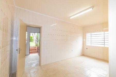 Casa à venda com 136m², 2 quartos e 2 vagasCozinha