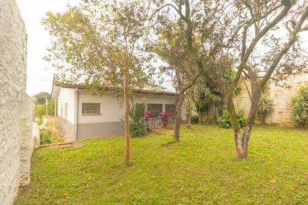 Casa à venda com 136m², 2 quartos e 2 vagasQuintal